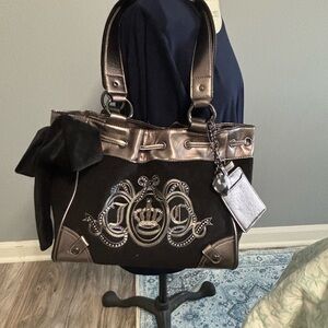 🖤 JUICY COUTURE CROWN TOTE — VELVET & METALLIC — GORGEOUS!